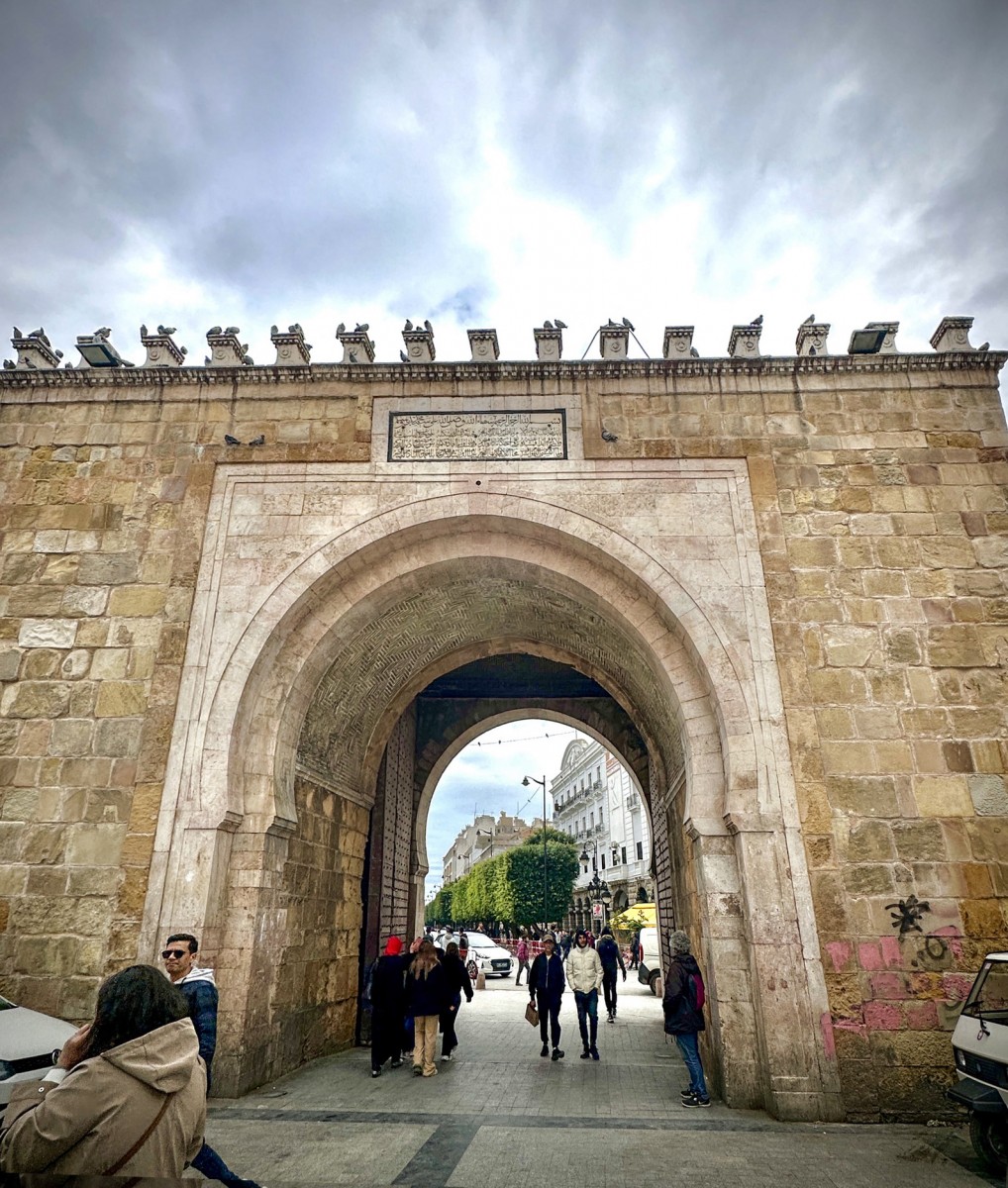 ̳  -- (Bab el-Bahr)      .   , ϳ 